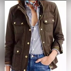 J CREW
